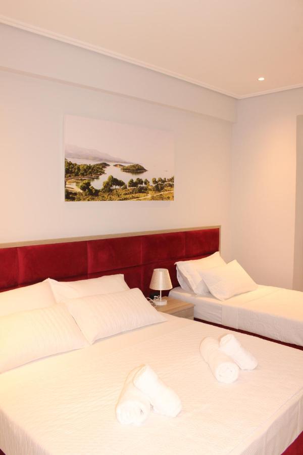 Bebi Hotel And Apartments Саранда Экстерьер фото
