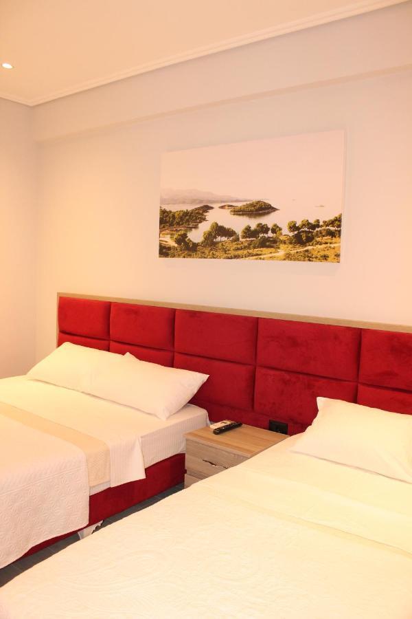 Bebi Hotel And Apartments Саранда Экстерьер фото