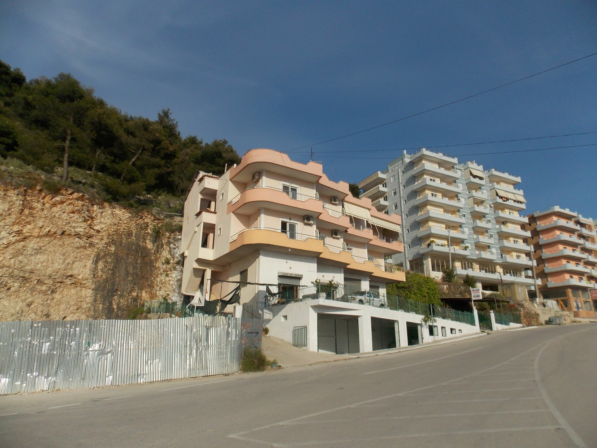 Bebi Hotel And Apartments Саранда Экстерьер фото